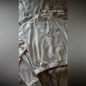Gym shark half zip